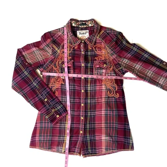 EUC LS plaid top by Roar - Picture 15 of 15